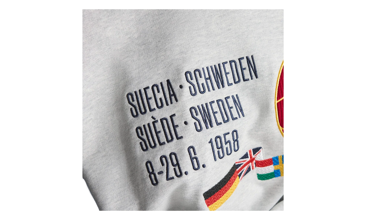 World Cup Crew Sweatshirt WMNS "Sweden" KD7771